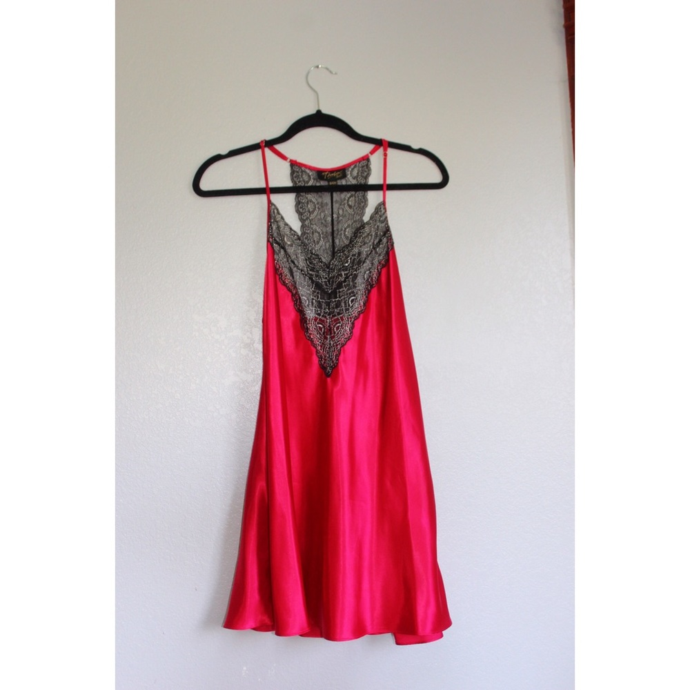Red lace slip
